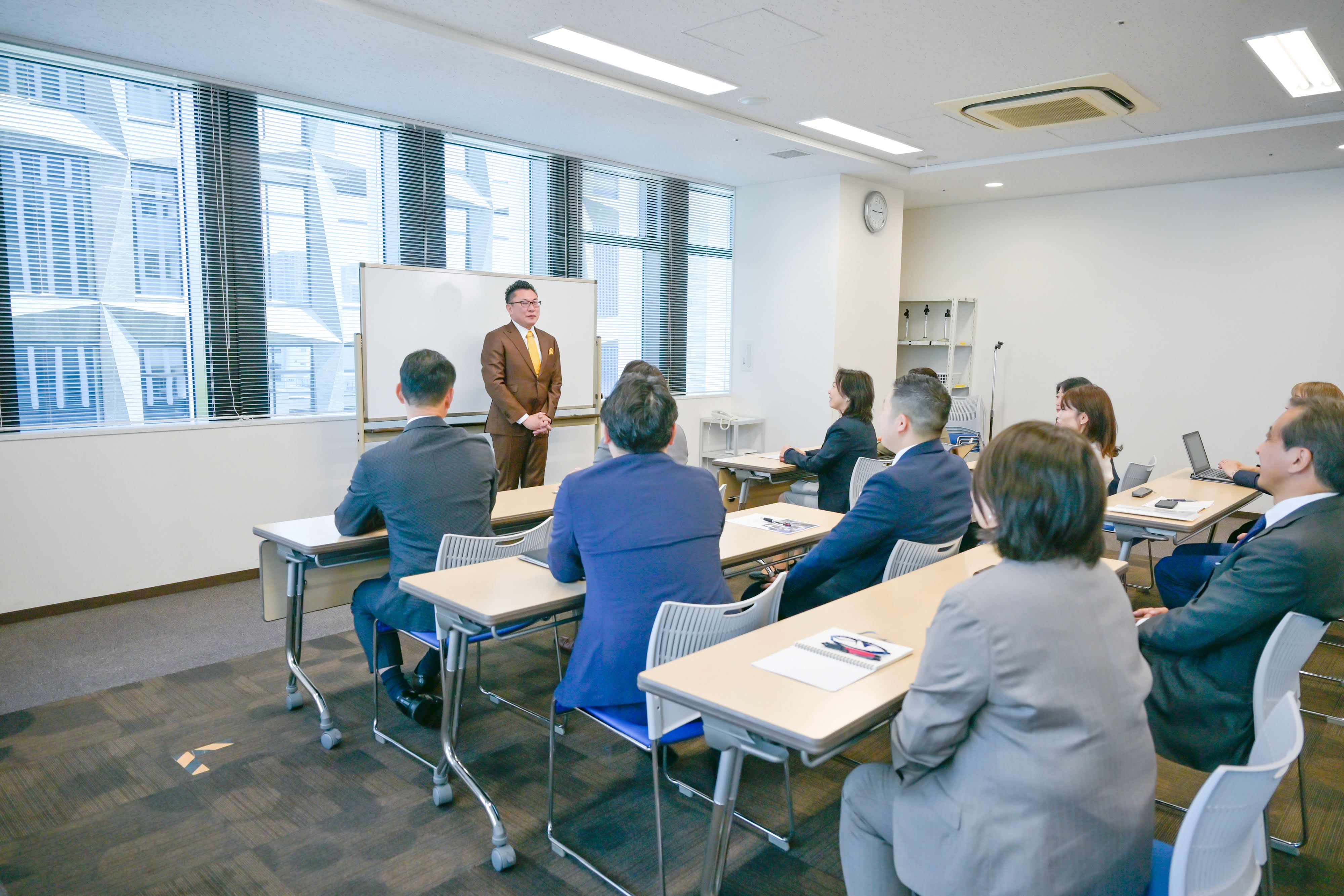 古株経営陣と次世代の架け橋！解体業の未来を支える事業承継
